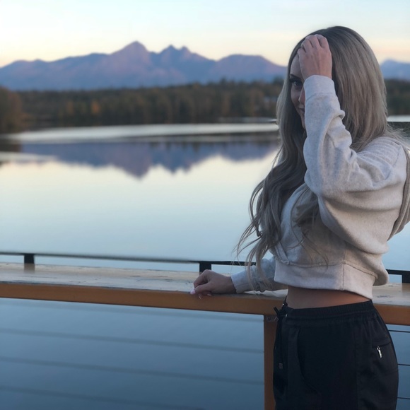 Introduction - Picture 3 of 5